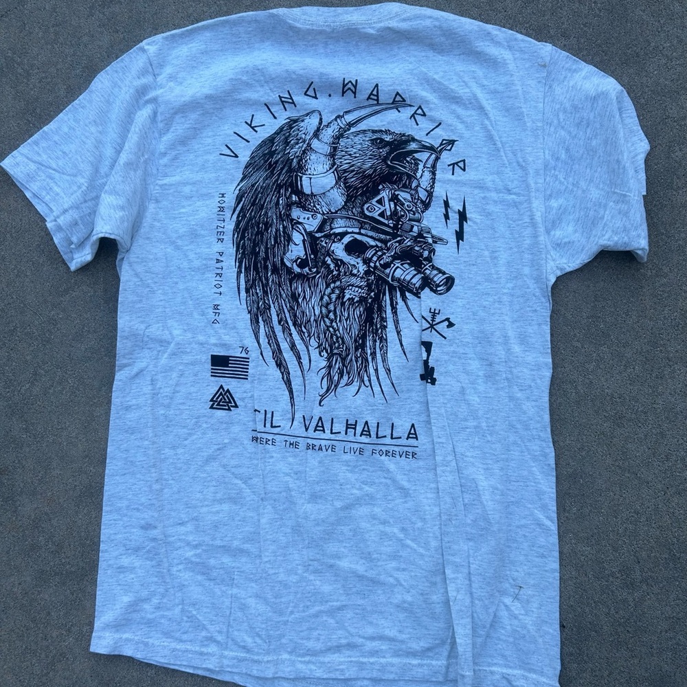 Til Valhalla Viking Graphic Tee - Light Gray